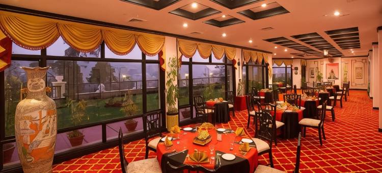 乌塔卡蒙德翡翠公园酒店(Gem Park Ooty)图片