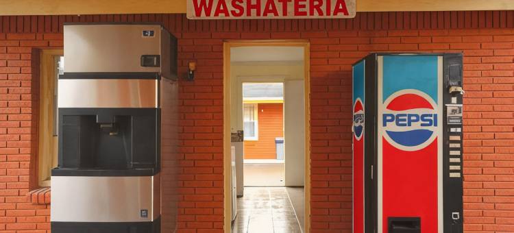 OYO 埃德纳德克萨纳汽车旅馆(Texana Inn Edna by OYO)图片