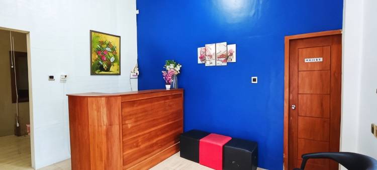红门子酒店靠近UNTAG Banyuwangi 2(RedDoorz Syariah Near Universitas 17 Agustus Banyuwangi)图片