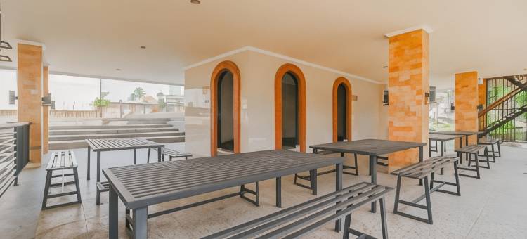 红多兹高级度假村-桑坎哈里普库宁甘(RedDoorz Resort Premium @ Sangkan Hurip Kuningan)图片