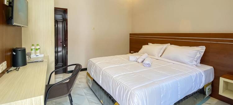 RedDoorz Plus at Orange Diponogoro Palangkaraya图片