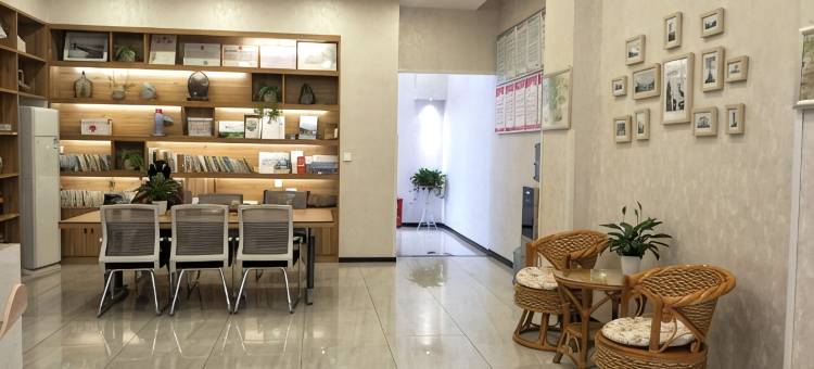 留坝山水酒店图片