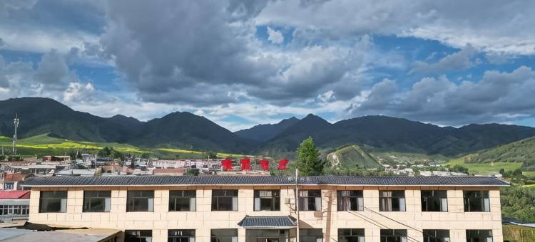 祁连荣聚农庄(卓尔山景区店)图片