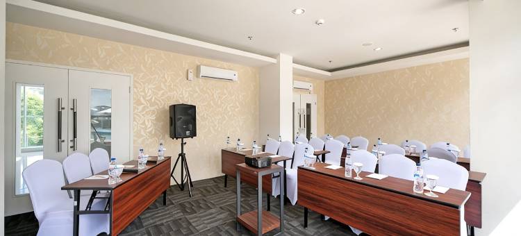 望加锡哈沙努汀维姿普莱姆酒店(Whiz Prime Hotel Hasanuddin Makassar)图片