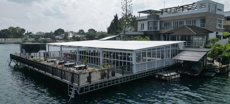 PURNAMA BALIGE酒店(Purnama Balige Hotel & Restaurant)图片