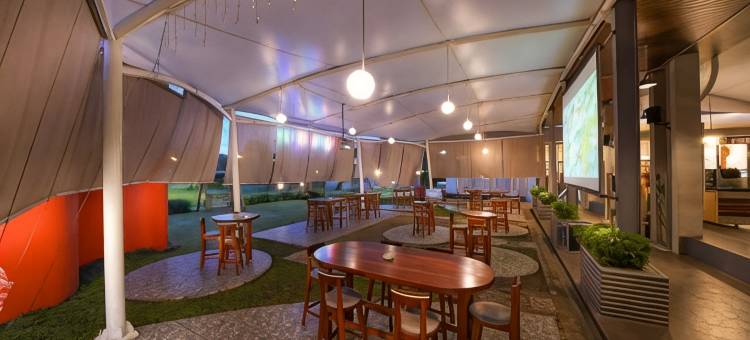 冼都茂物哈里斯酒店(Harris Hotel Sentul City Bogor)图片