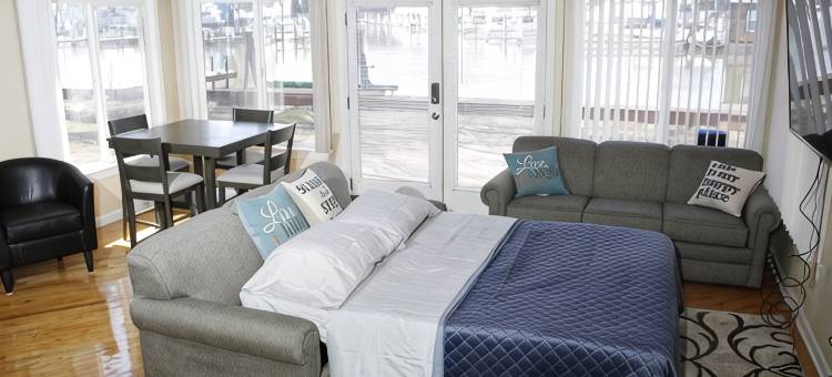 港湾天鹅河和天鹅溪可选浮筒船/水上摩托度假屋 465/275(Swan River Haven Off the Swan Creekwith or Without Pontoon/Jetskis!465/275)图片
