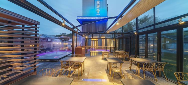 莲花门酒店(Yean Hwa Moon Hotel)图片