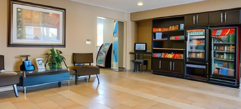 圣迭戈海洋世界豪生酒店(Howard Johnson by Wyndham San Diego Sea World)图片