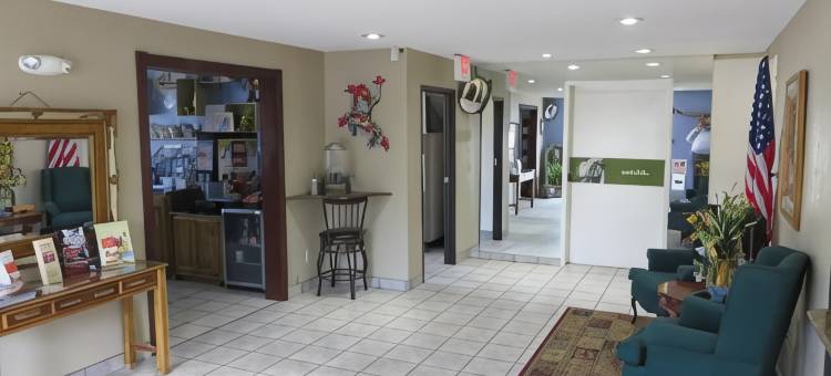 温泉城温德姆速8酒店(Super 8 by Wyndham Hot Springs)图片