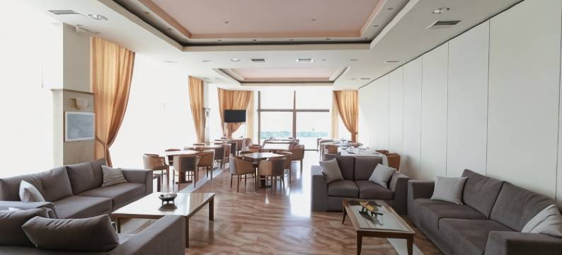 扎奇酒店(Tzaki Hotel & Restaurant Patras)图片