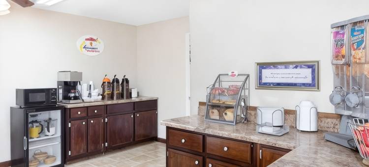 怀特维尔速8酒店(Super 8 by Wyndham Whiteville)图片