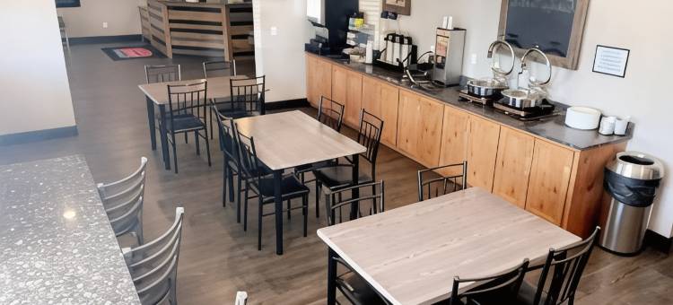 威利斯顿的公平桥旅馆和套房(FairBridge Inn & Suites Williston)图片