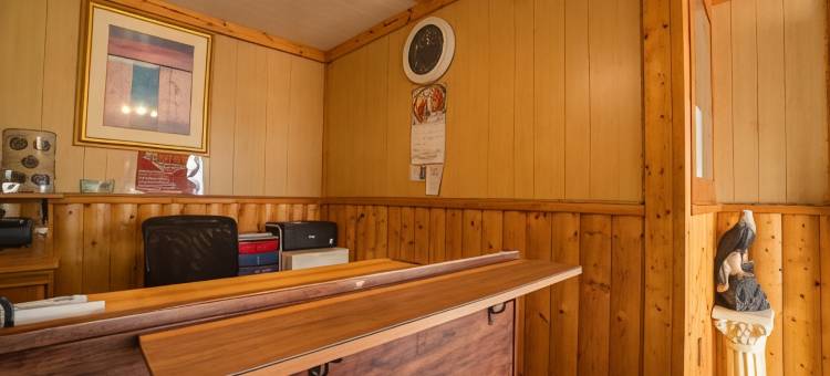 Grand Eagle Ford Lodge & RV Park图片