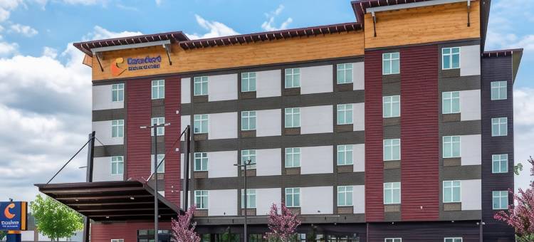 莱克伍德JBLM舒适套房酒店(Comfort Inn & Suites Lakewood by Jblm)图片