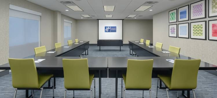 智选假日套房酒店塔拉霍马 by IHG(Holiday Inn Express & Suites Tullahoma by IHG)图片