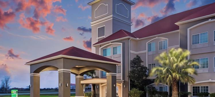 费尔菲尔德拉昆塔温德姆套房酒店(La Quinta Inn & Suites by Wyndham Fairfield TX)图片