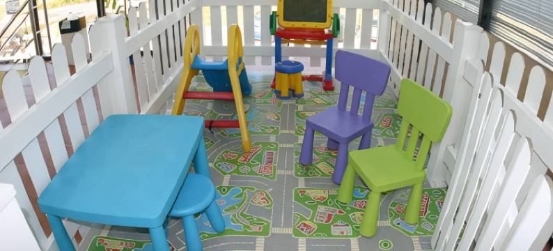 桑蒂拉纳酒店(Puerta de Santillana)图片