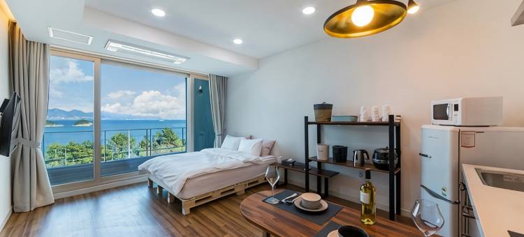 Yeosu Milagro Pension (Pool, Ocean View)图片