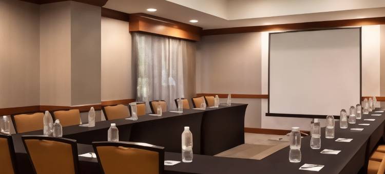 坦帕西岸机场万豪SpringHill酒店(SpringHill Suites Tampa Westshore Airport)图片