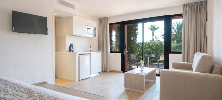 梅诺卡比尼贝卡皮埃尔及高级假日酒店-限成人(Menorca Binibeca by Pierre & Vacances Premium Adults Only)图片