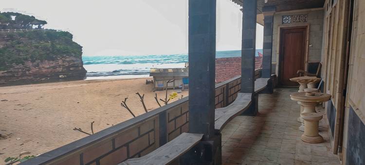 甘彭德里尼酒店(Hotel Kampoeng Drini RedPartner)图片