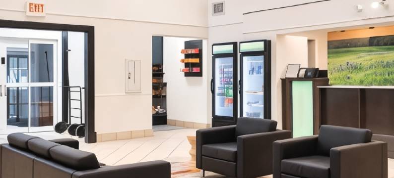 克尔维尔拉昆塔温德姆套房酒店(La Quinta Inn & Suites by Wyndham Kerrville)图片