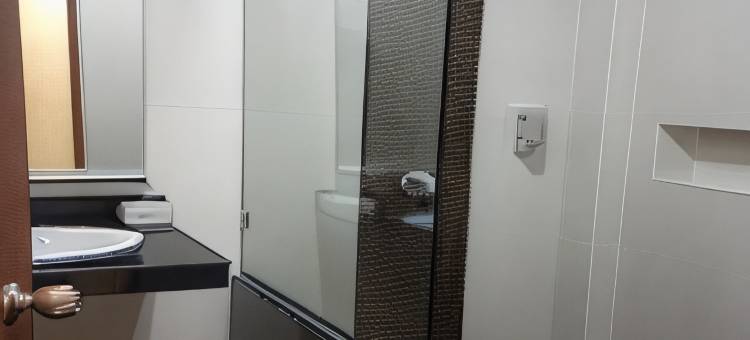 瓦鲁伦巴伦巴酒店(LUMBA LUMBA INN WARU)图片