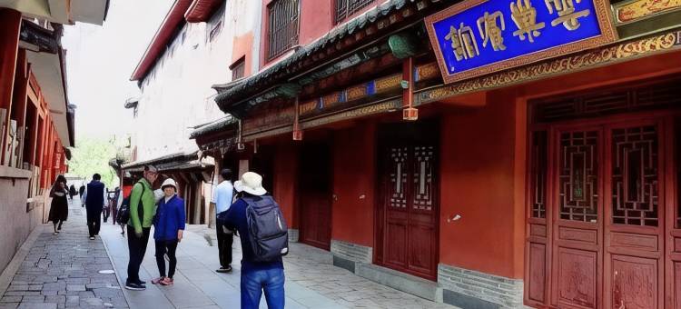 泰安云巢宾馆(泰山顶店)图片