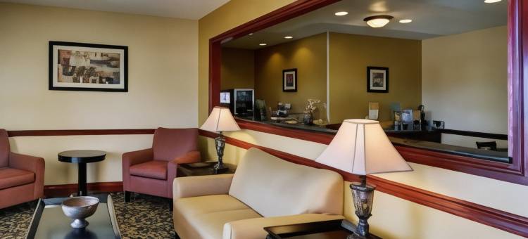 威奇托福尔斯 I-44 凯艺套房酒店(Quality Inn & Suites Wichita Falls I-44)图片