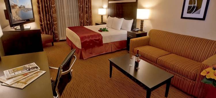 俄克拉何马市北奎尔斯普林拉昆塔温德姆套房酒店(La Quinta Inn & Suites by Wyndham OKC North - Quail Springs)图片