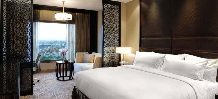 新德里玛玉尔豪尔诺伊达皇冠假日酒店(Crowne Plaza NEW DELHI MAYUR VIHAR NOIDA by IHG)图片
