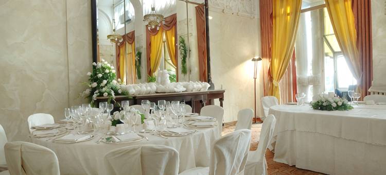 瓦雷泽皇宫大酒店(Palace Grand Hotel Varese)图片