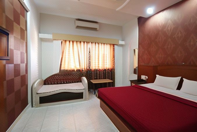 Saish Hotel Shirdi Hotel Overview
