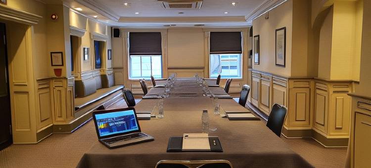 比彻姆庄园酒店(Grange Beauchamp Hotel)图片