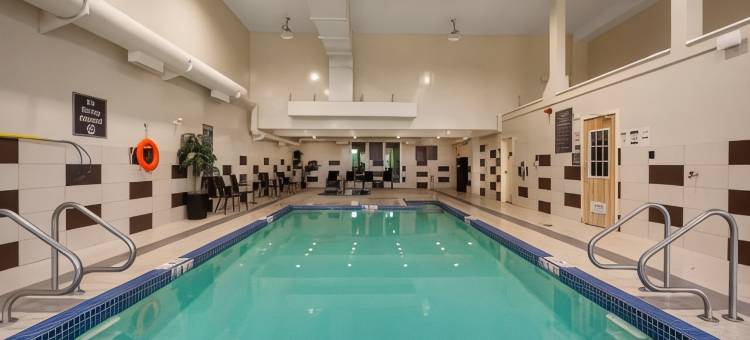 萨斯喀彻温堡贝斯特韦斯特优质套房酒店(Best Western Plus Fort Saskatchewan Inn  Suites)图片