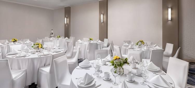 芒特劳雷尔希尔顿逸林酒店(DoubleTree Suites by Hilton Mt. Laurel)图片