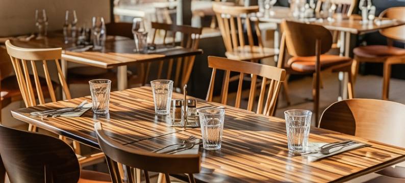 波尔多东阿尔蒂格康铂自然酒店(Campanile NATURE - Bordeaux Est Artigues)图片