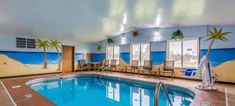 贝茨维尔 I-74 凯艺酒店(Quality Inn I-74 Batesville)图片
