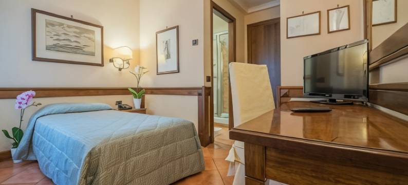 苏伦多米开朗基罗酒店(Hotel Michelangelo)图片