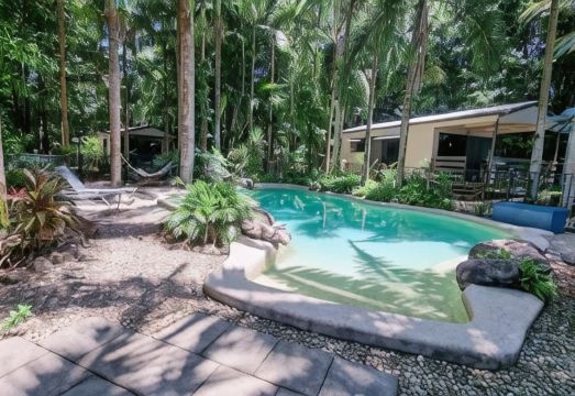 Boutique Bungalows Hotel Overview