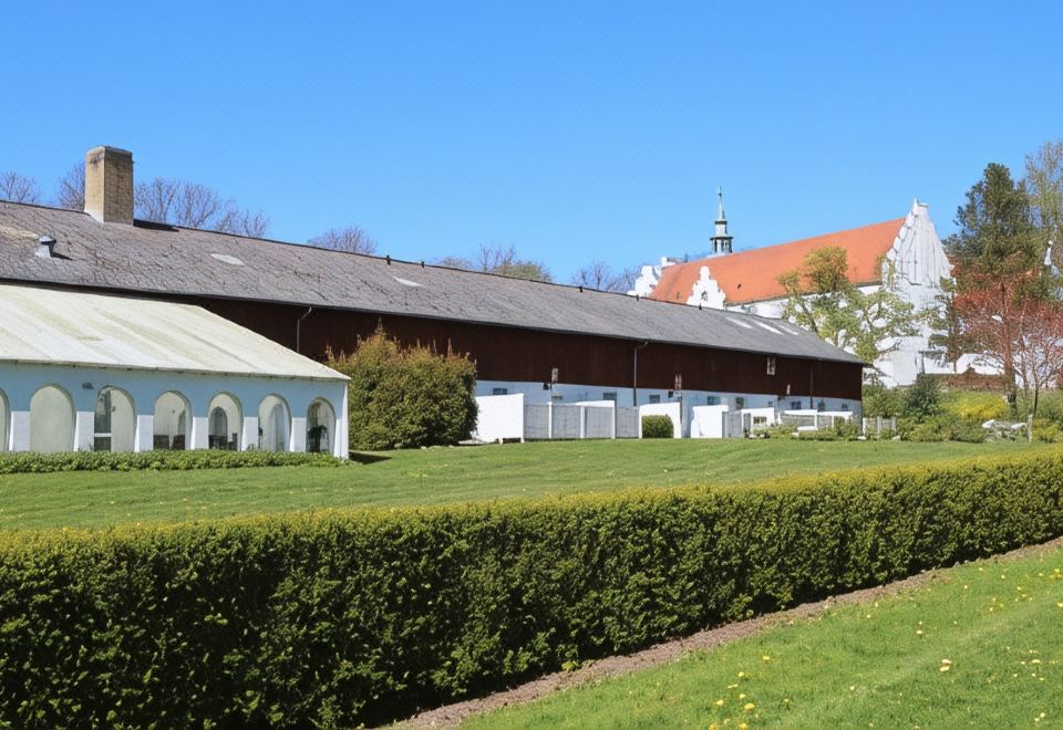 Kokkedal SlotshotelHotel Overview