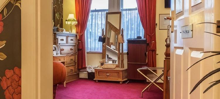 克雷斯顿别墅旅馆(Creston Villa Guest House)图片