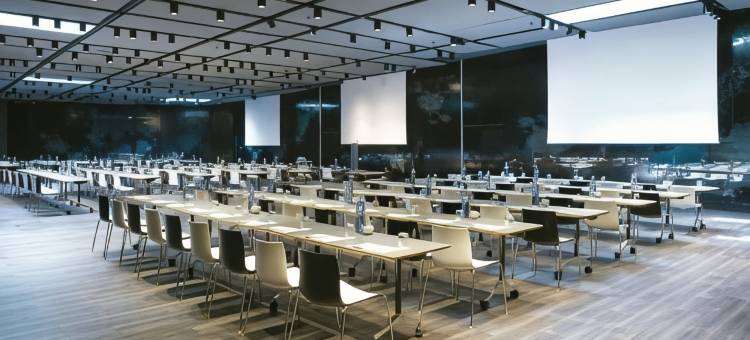 万丽巴塞罗那费拉酒店(Renaissance Barcelona Fira Hotel)图片