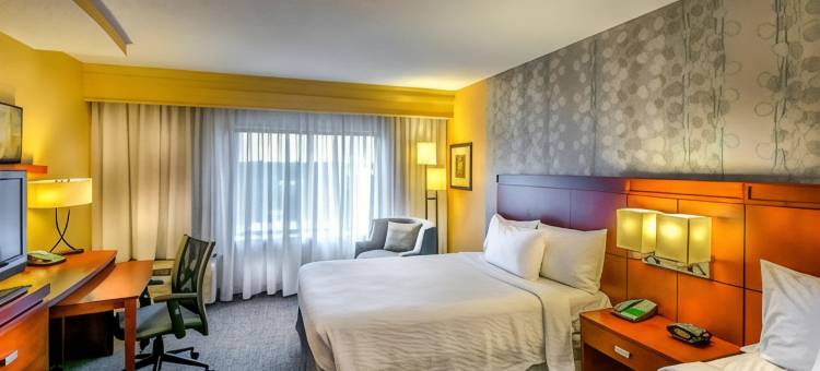 格林斯伯勒机场万怡酒店(Courtyard Greensboro Airport)图片