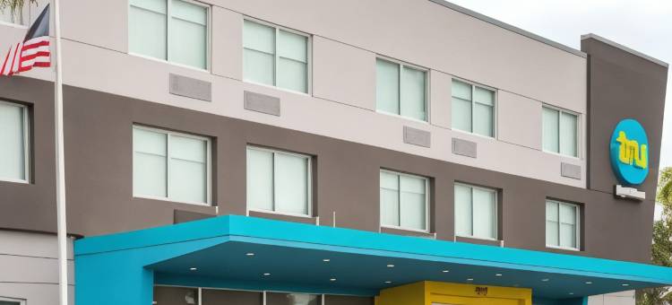 布雷登顿I-75希尔顿特鲁酒店(Tru by Hilton Bradenton I-75)图片