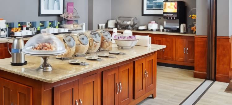 欢朋酒店及套房 - 曼斯费尔德(Hampton Inn & Suites Mansfield)图片