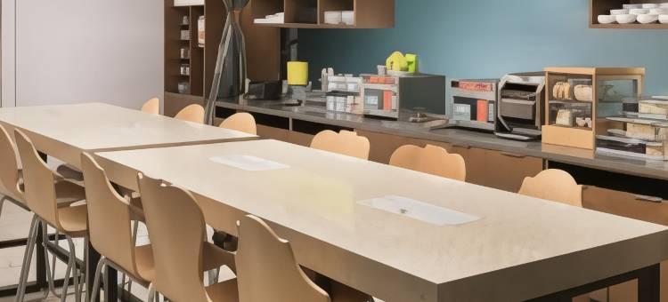 富兰克林纳什维尔酷斯普林斯希尔顿惠庭酒店(Home2 Suites by Hilton Nashville Franklin Cool Springs)图片