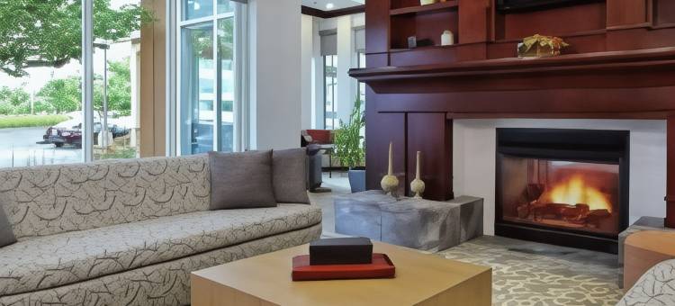 索诺玛县机场希尔顿花园酒店(Hilton Garden Inn Sonoma County Airport)图片