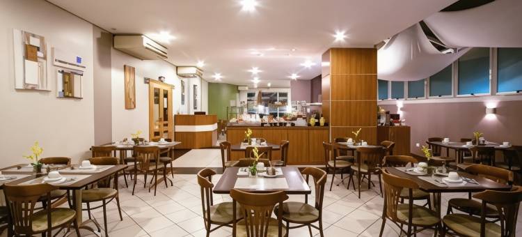 布里斯托尔中心西维科马尔蒂酒店(Bristol Centro Civico Curitiba)图片